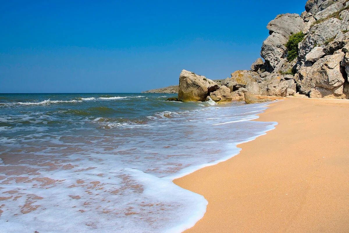 Отдых в Крыму на генеральских пляжах 