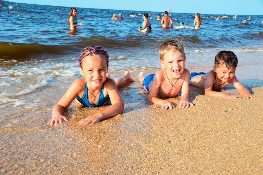 Отдых на Азовском море в Крыму с детьми 
